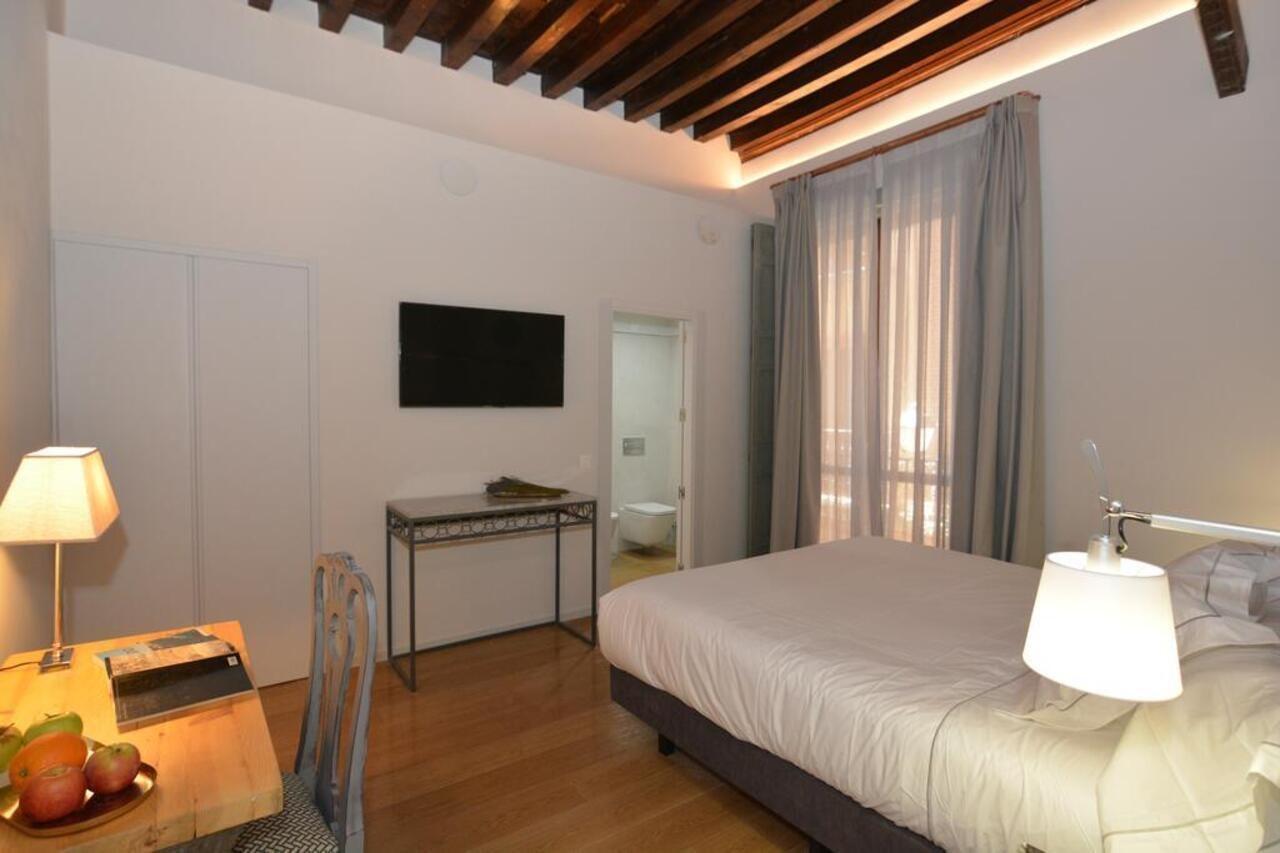 Boutique De Silleria 4* Toledo